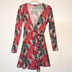 NWT Lilac Bijoux Boutique Wrap Dress